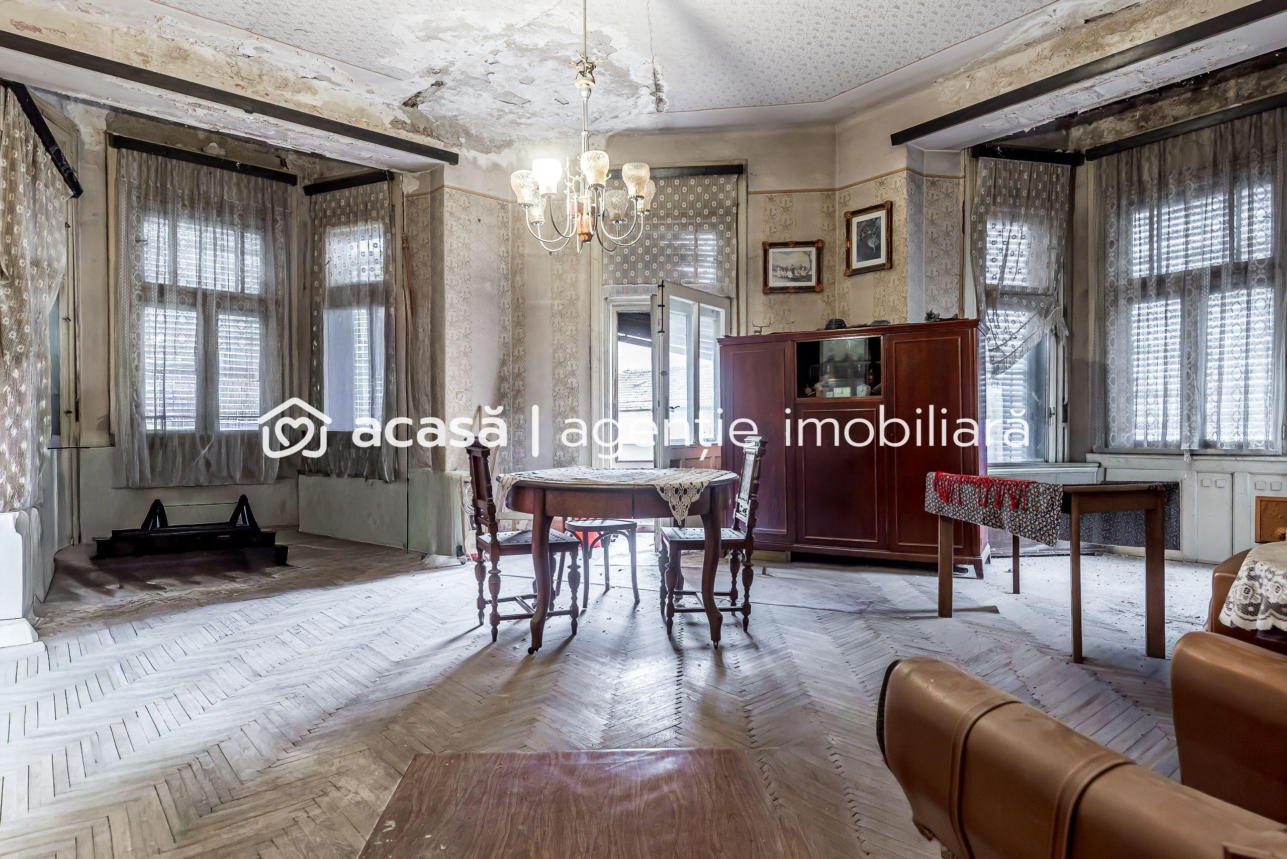 Apartament ultracentral cu 2 camere neamenajat Comision 0 - 2