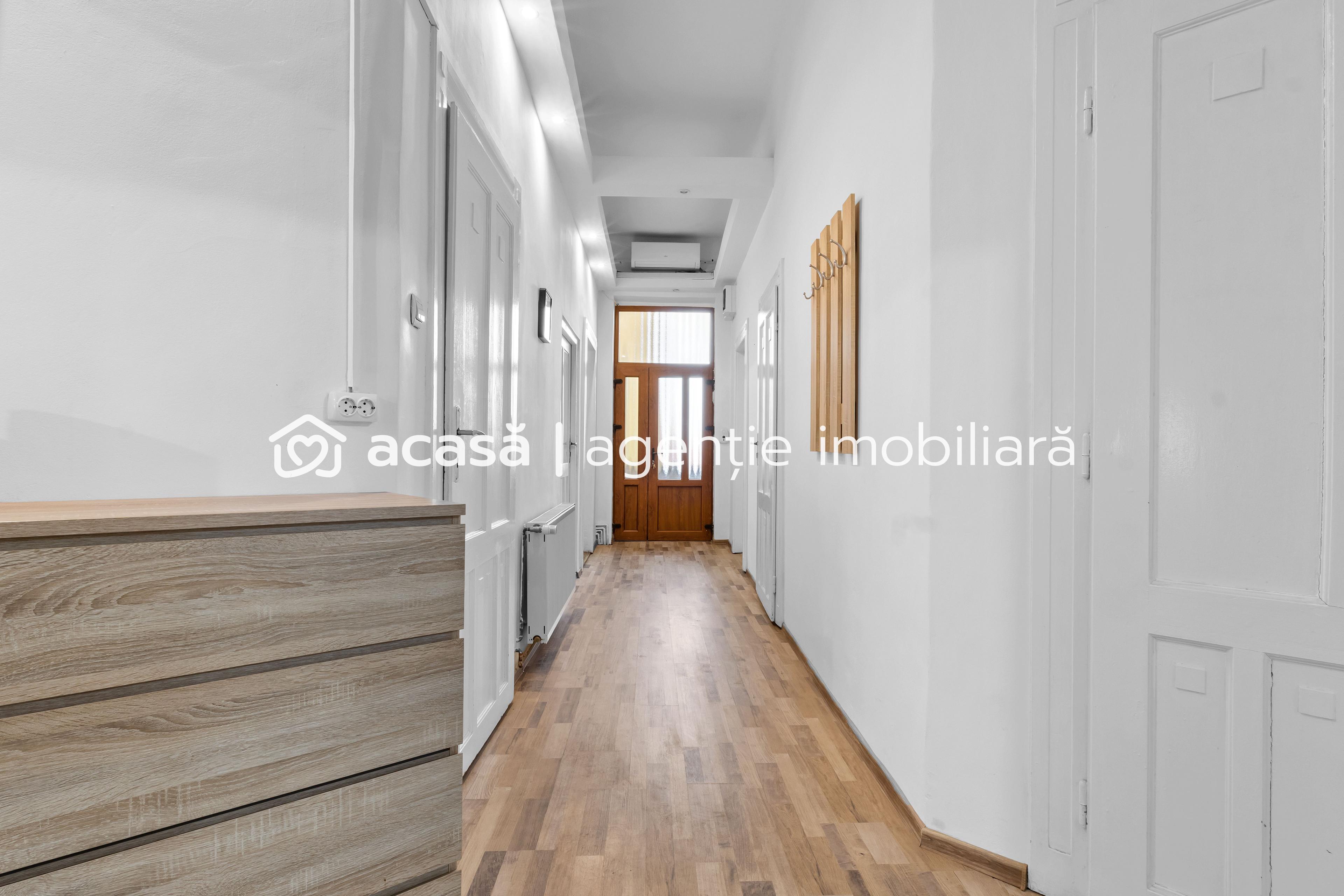 Apartament ultracentral cu 2 camere neamenajat Comision 0 - 5