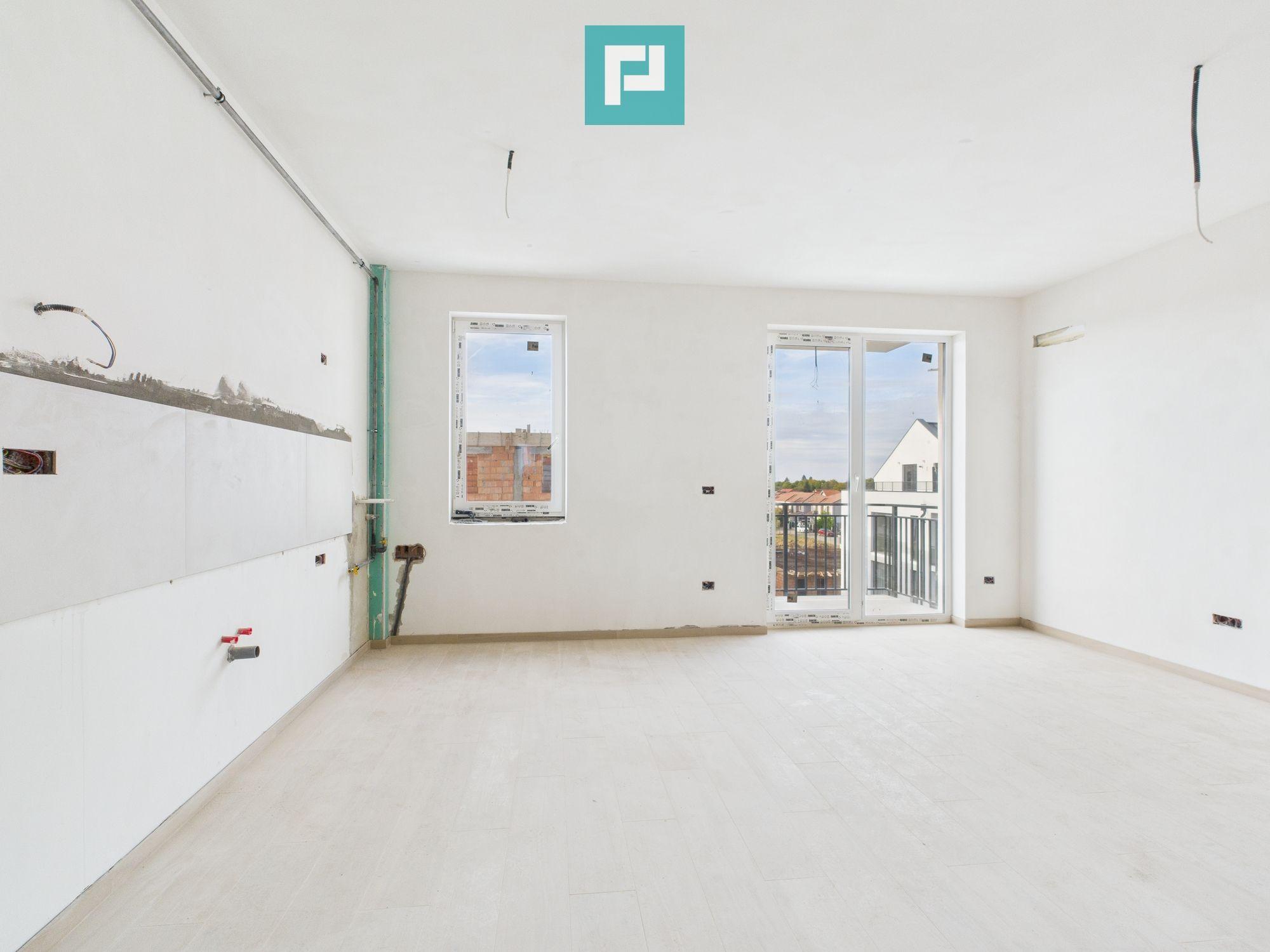 Apartament la mansardă în Freidorf - Shopping City - 1