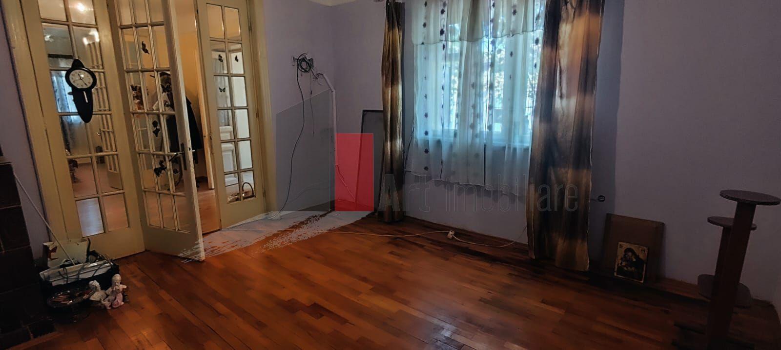 Casa de vanzare + teren in zona Jiului (Bucurestii Noi) - 26