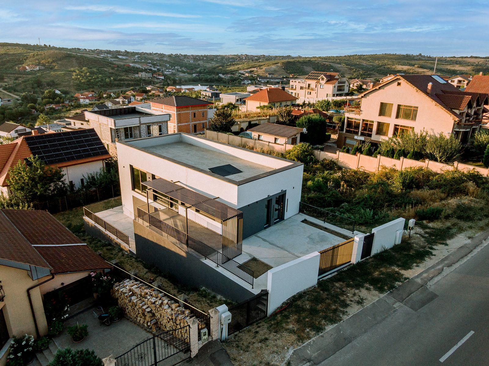 Vilă nouă design mediteranean, proiect deosebit și panoramă- 285.000 E - 5