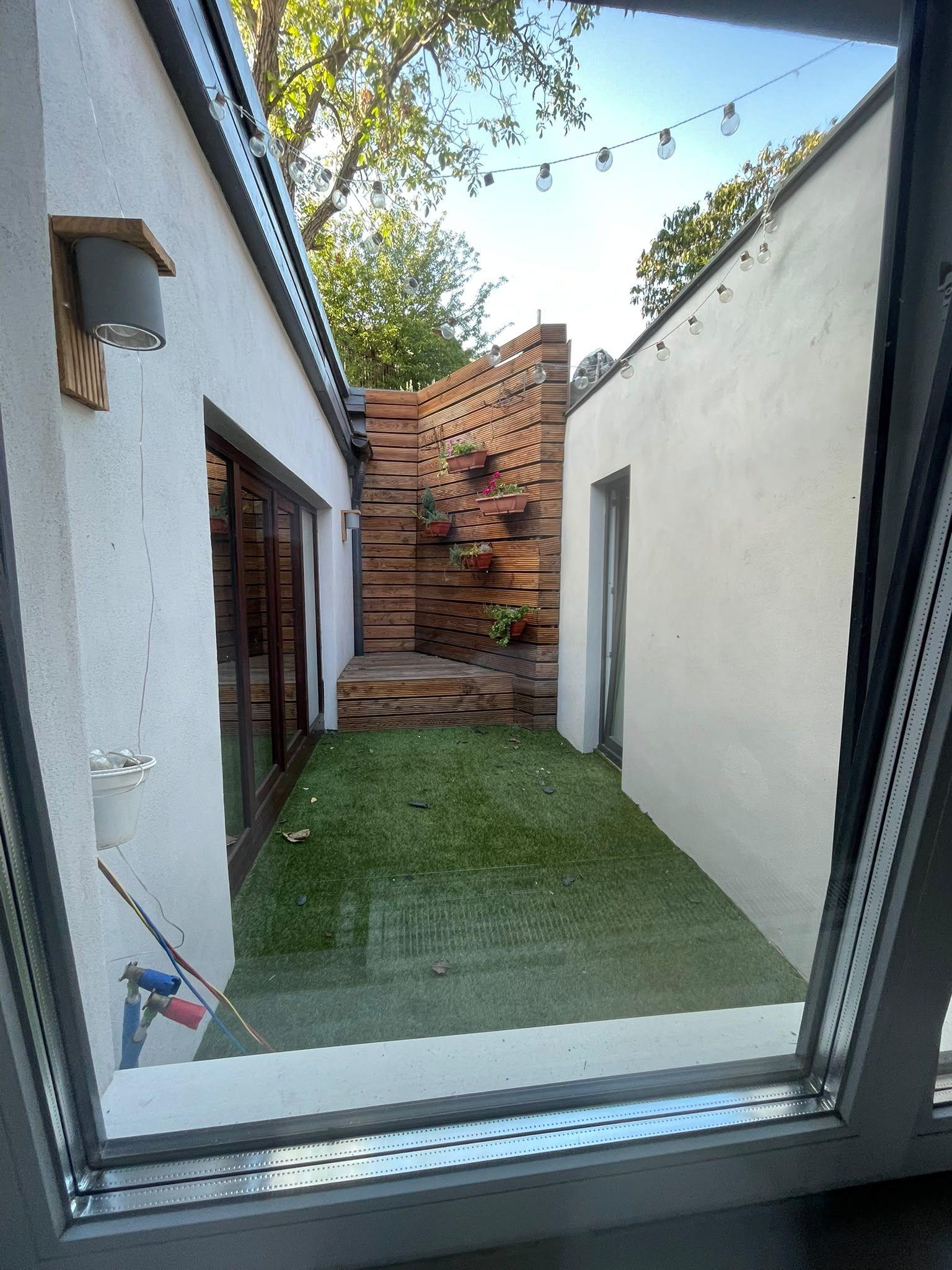 Casă parter, luminoasă, – vizavi de Spitalul Județean-369.000 EURO neg - 14