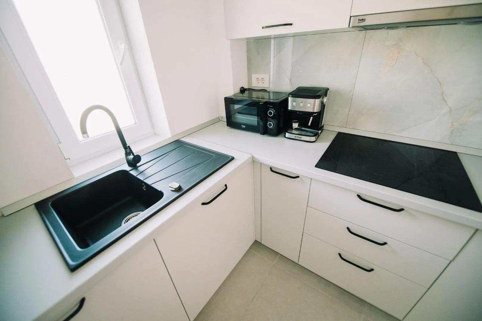 Ap cu 2 camere la cheie, mobilat/utilat + parcare inclusă-105.000 euro - 7