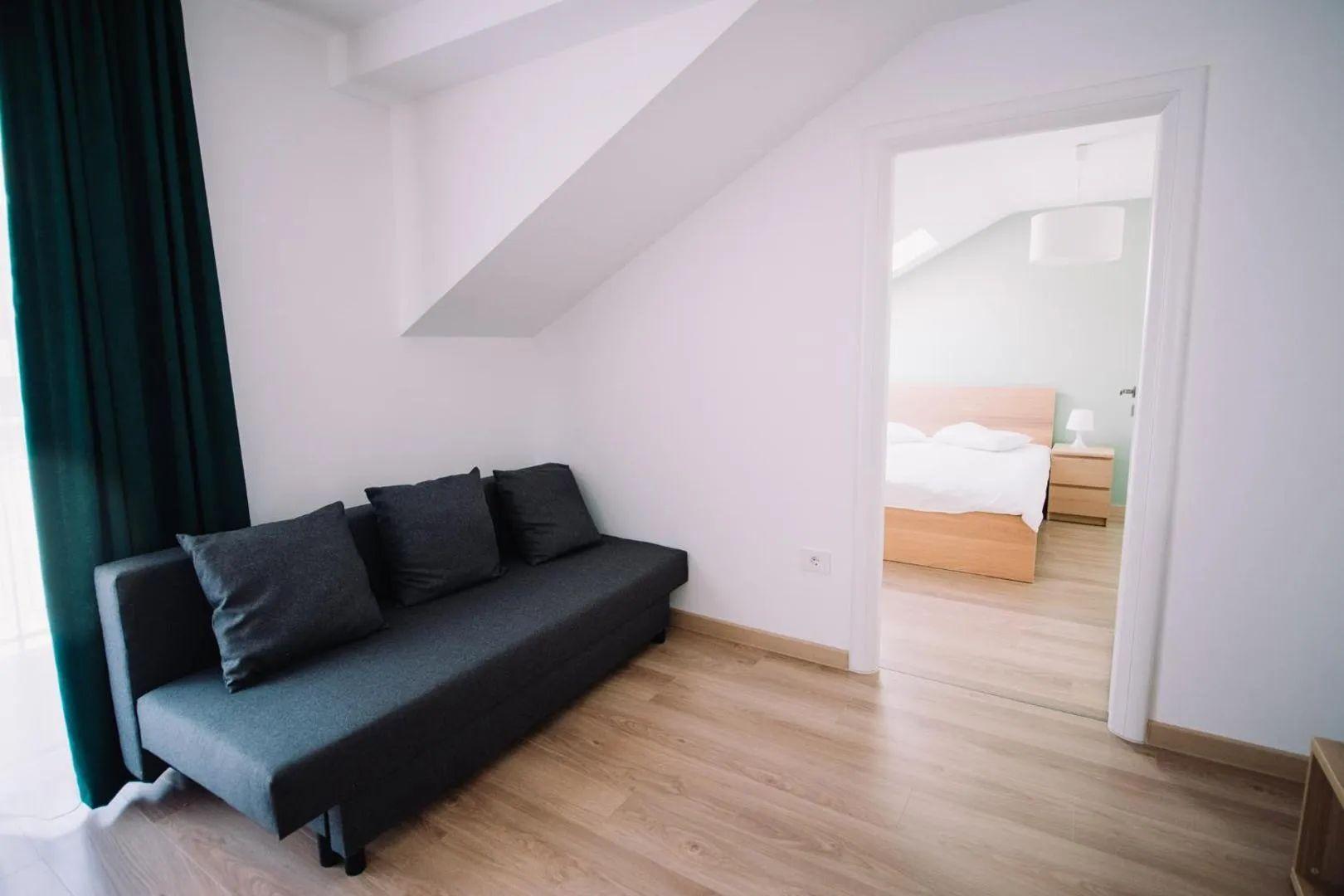 Ap cu 2 camere la cheie, mobilat/utilat + parcare inclusă-105.000 euro - 8
