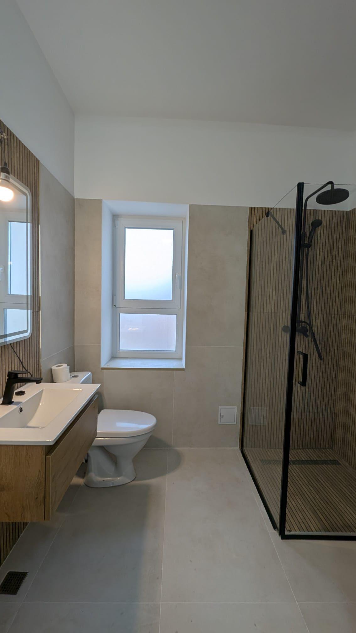 Apartament 3 camere la casa , 105 mp, pivnita, pod, curte, zona Negoi - 4