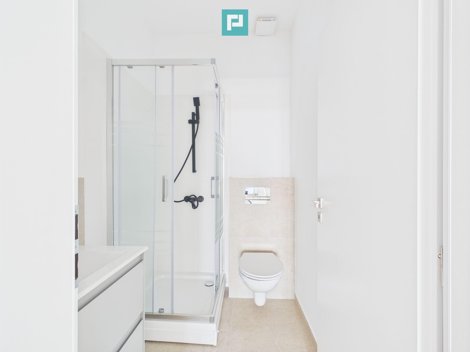 Apartament 3 camere , 2 băi , zona Freidorf - 6