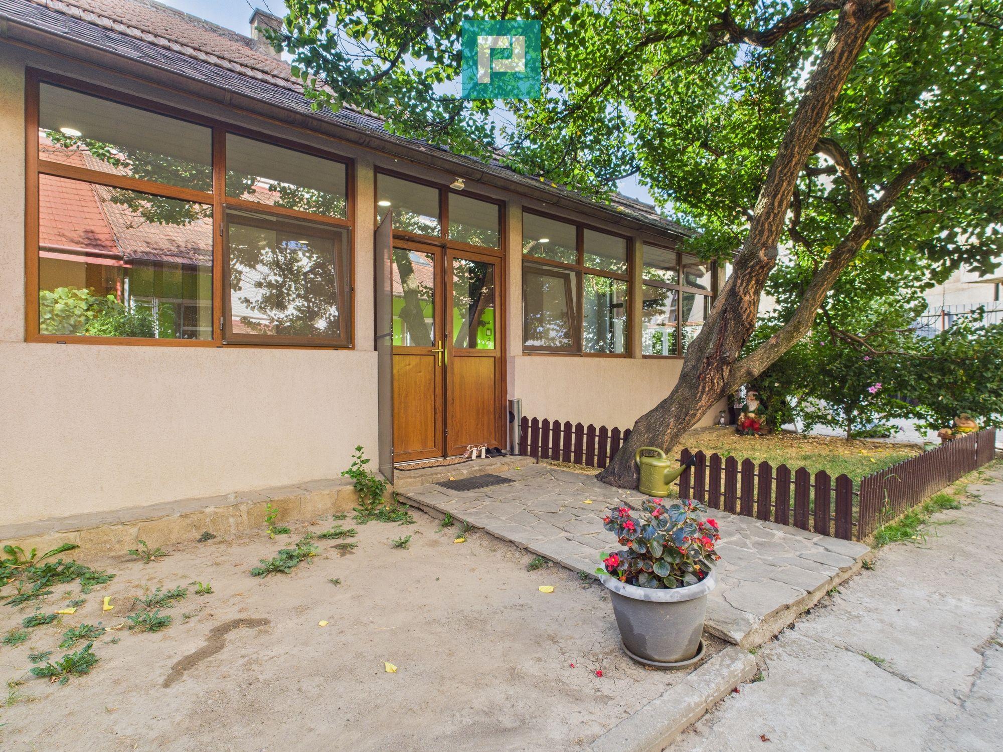 Apartament 3 camere la curte - Odobescu - 33
