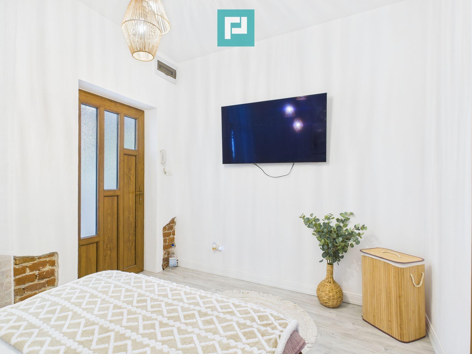 Apartament 3 camere la curte - Odobescu - 15