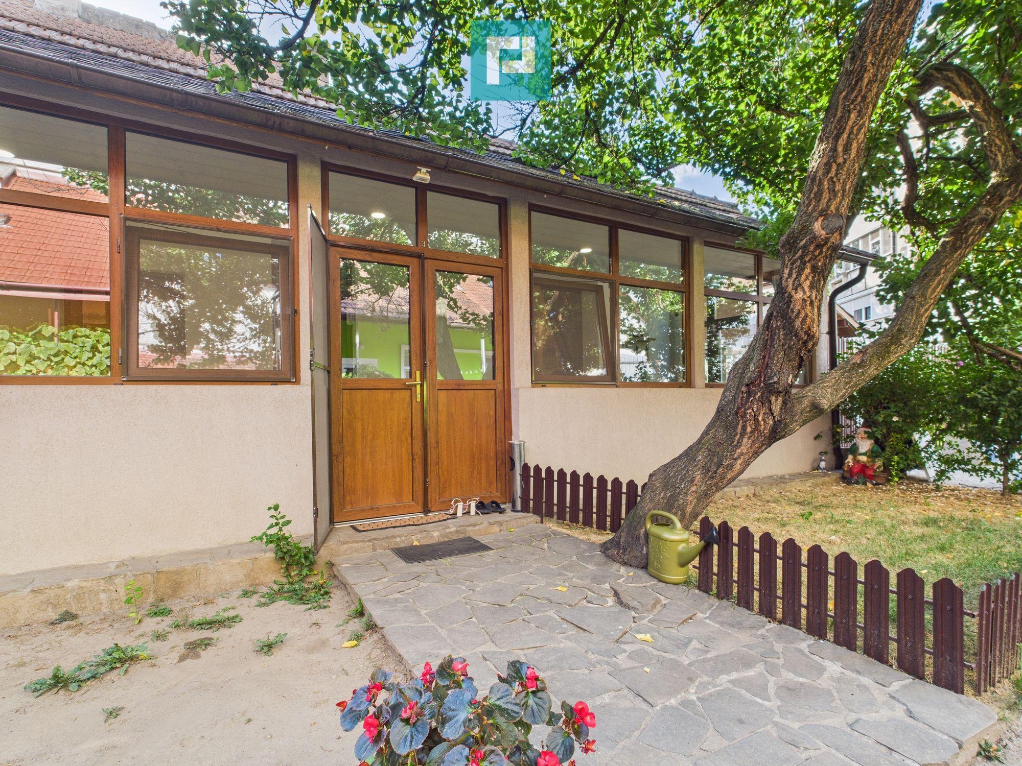 Apartament 3 camere la curte - Odobescu - 34