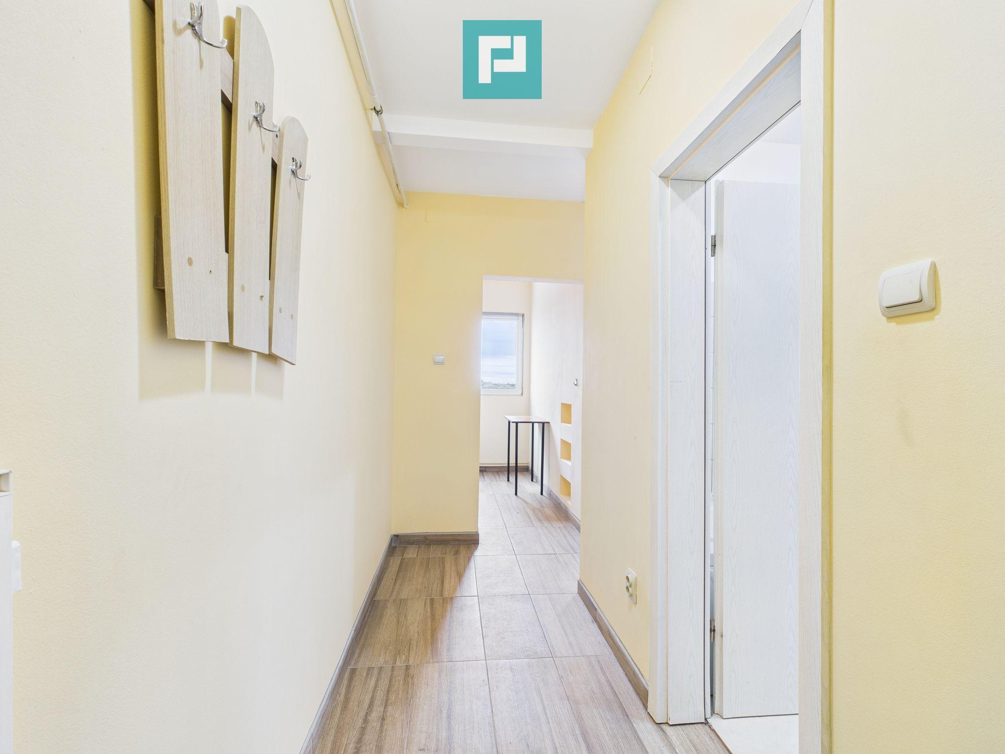 Apartament cu o cameră, Miron Costin - 6