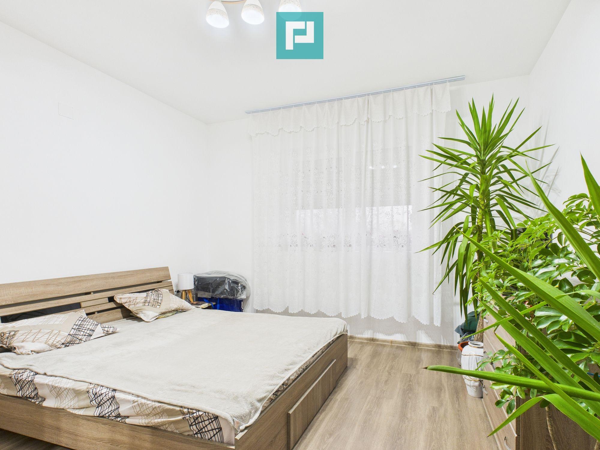 Casă cu 2 corpuri și 3 camere în Nădab - 6