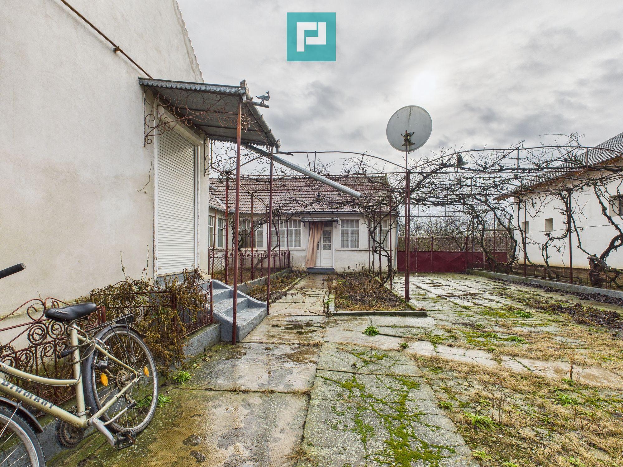 Casă cu 4 camere în Nădab - 3