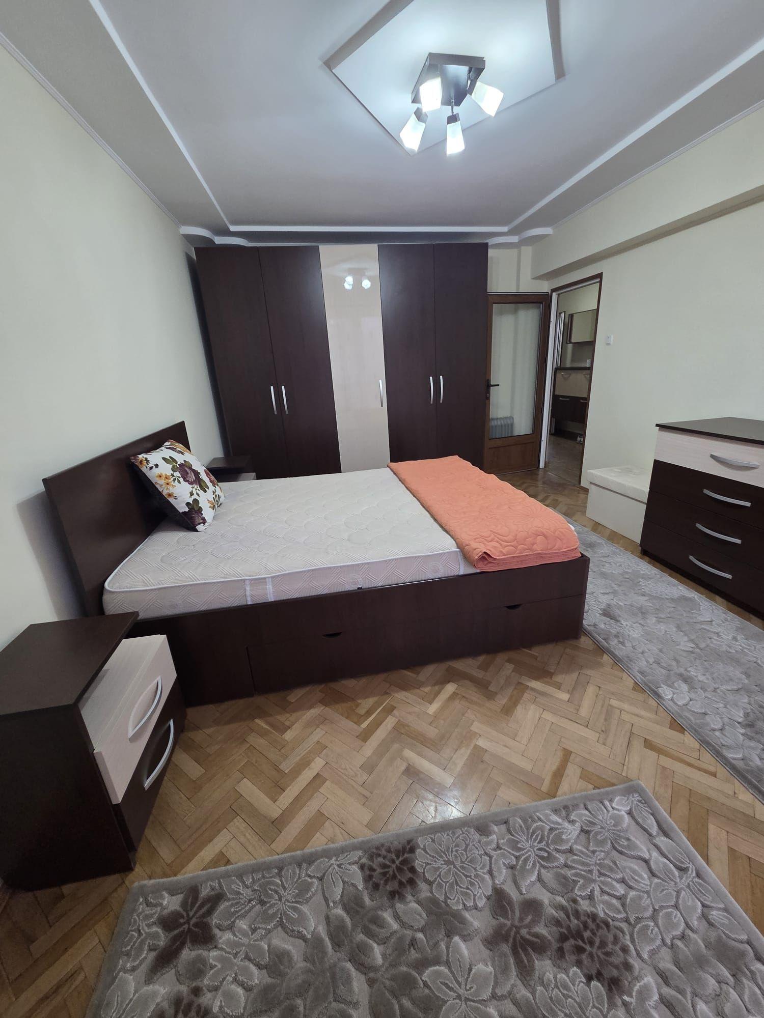 Apartament 2 camere decomandat-zona Spitalul Judetean-125.500 euro neg - 14