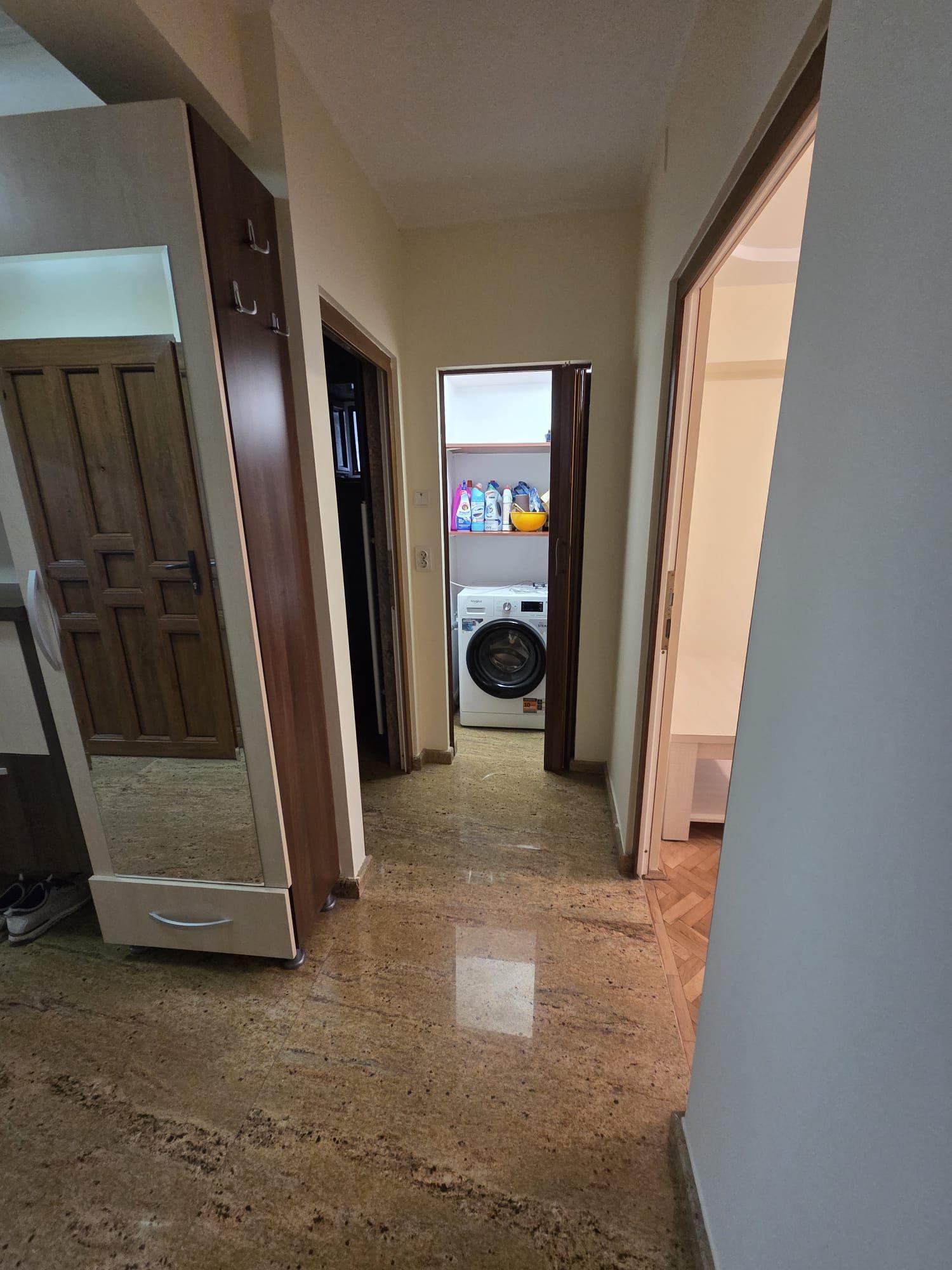 Apartament 2 camere decomandat-zona Spitalul Judetean-125.500 euro neg - 13