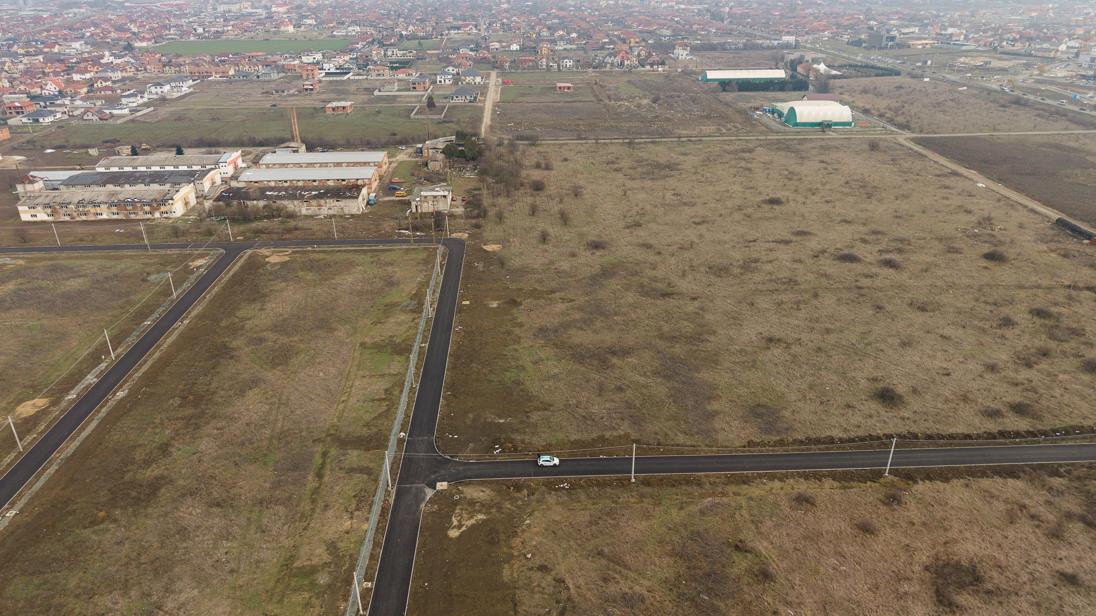 Teren intravilan de 605 mp în Vladimirescu - 18