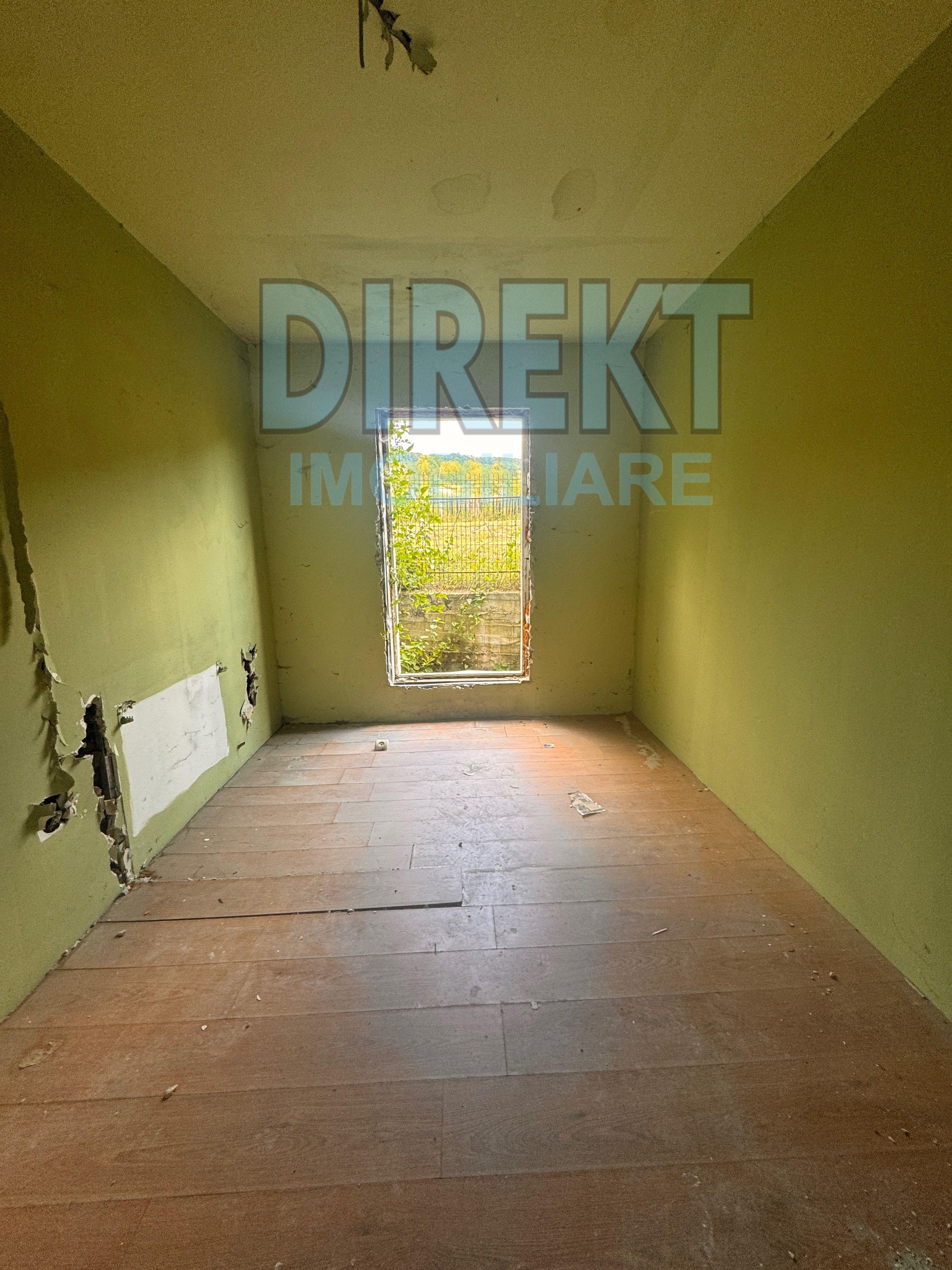 Casa individuala , cu piscina interioara , zona Strada Valea Budacului - 16