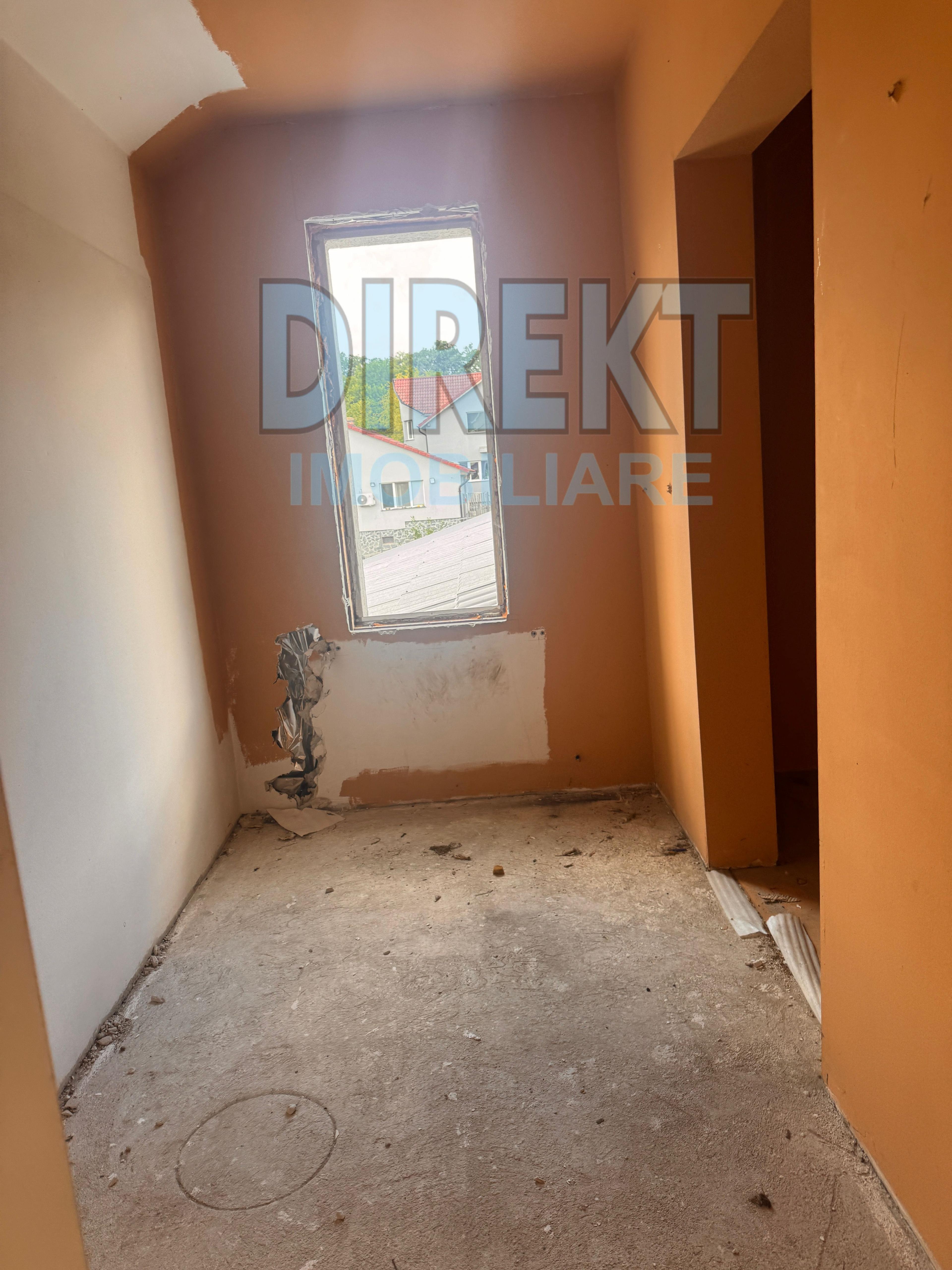 Casa individuala , cu piscina interioara , zona Strada Valea Budacului - 11