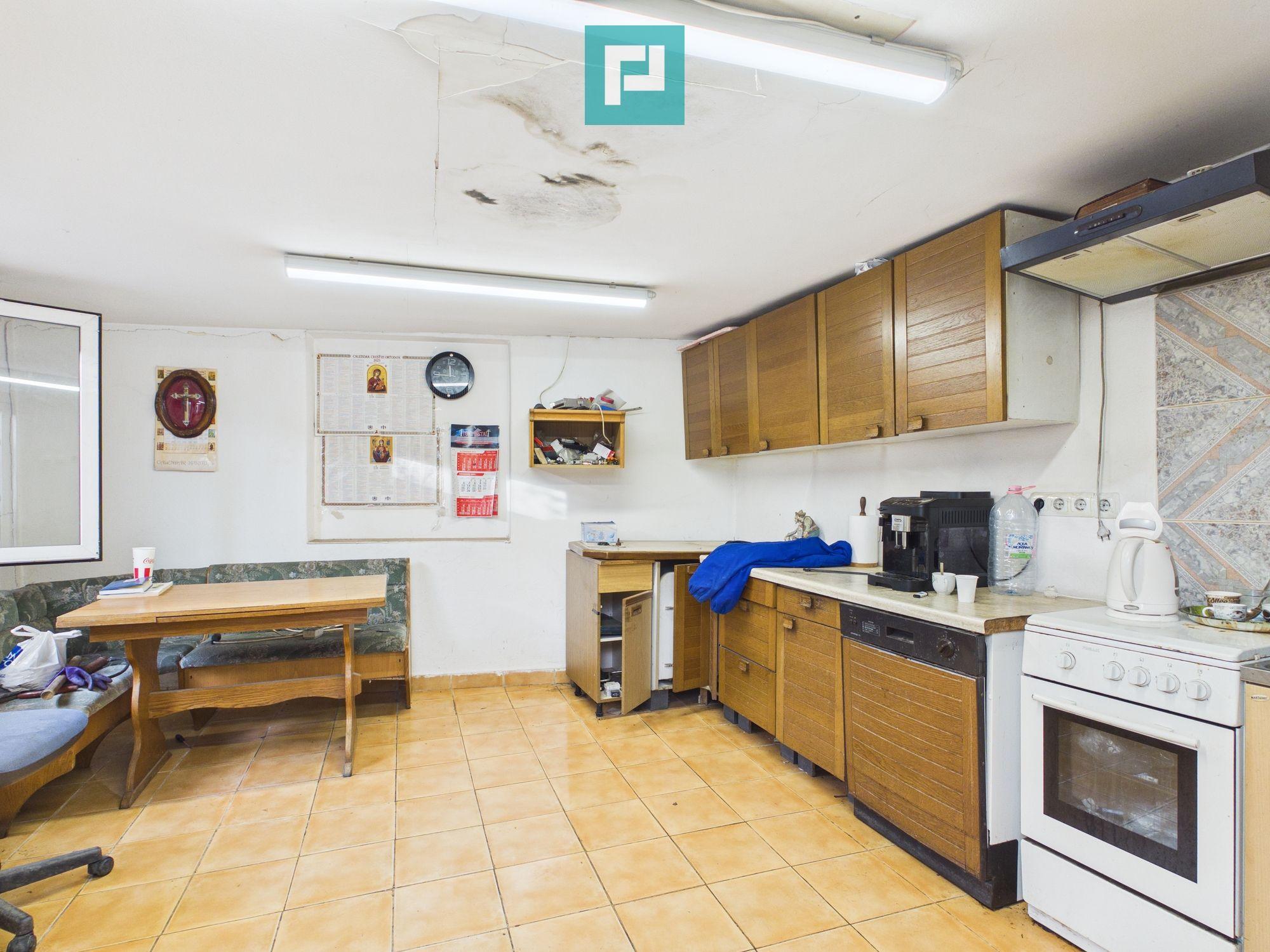 Preț redus la 64.000€! Casă/firmă Navigatorilor - 5