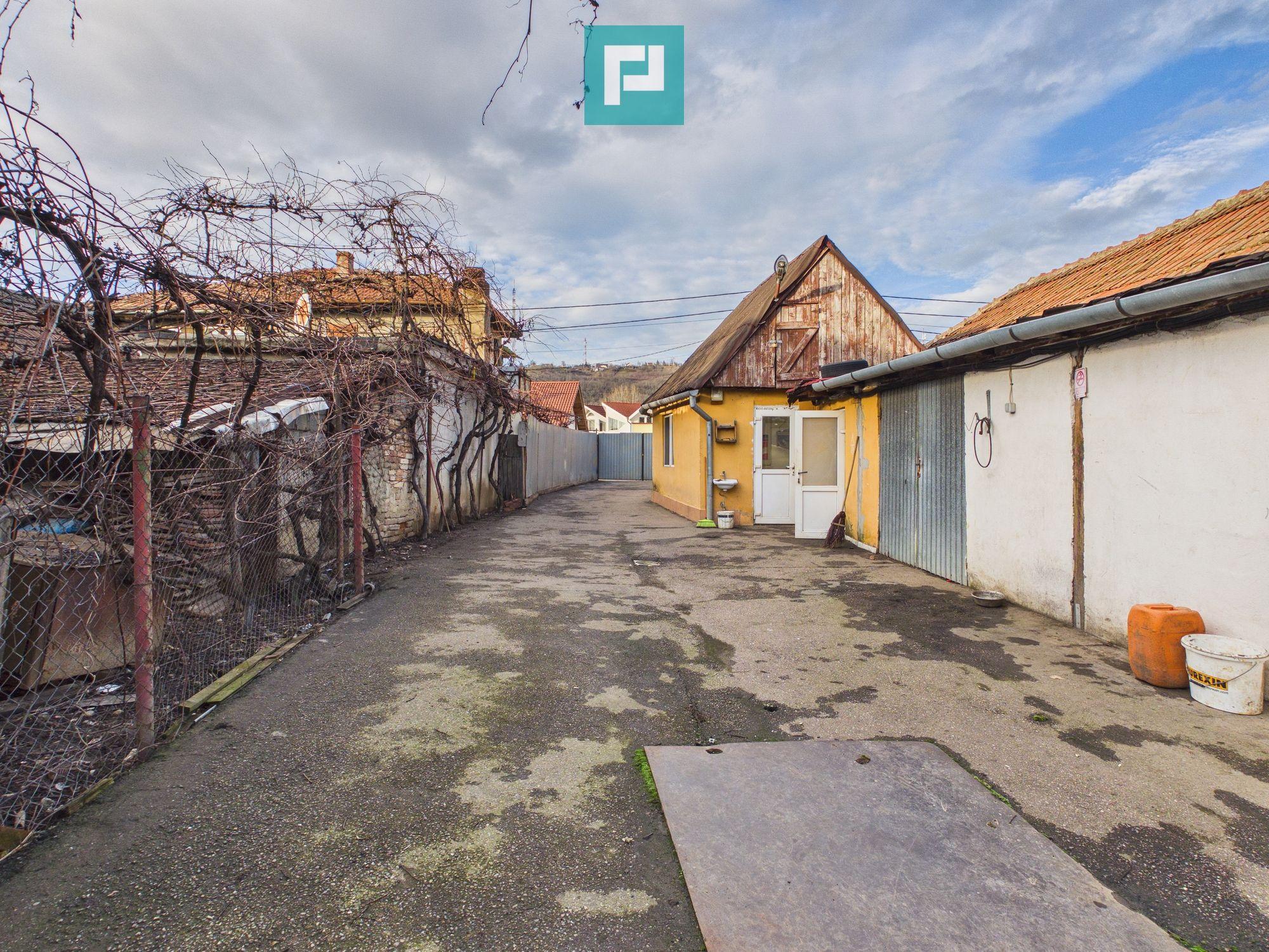 Preț redus la 64.000€! Casă/firmă Navigatorilor - 13