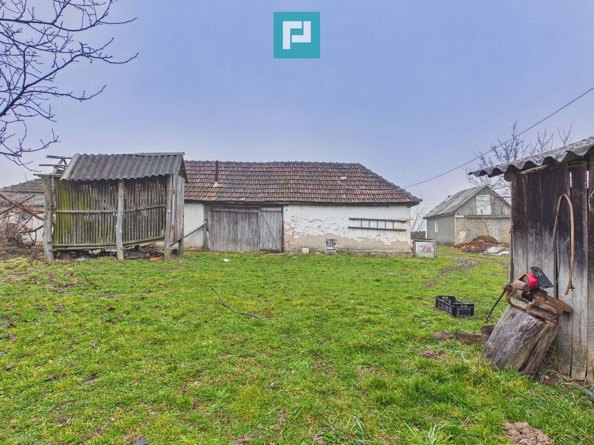 Casă și teren 5.000 mp în Poiana-Tășad, Bihor - 8