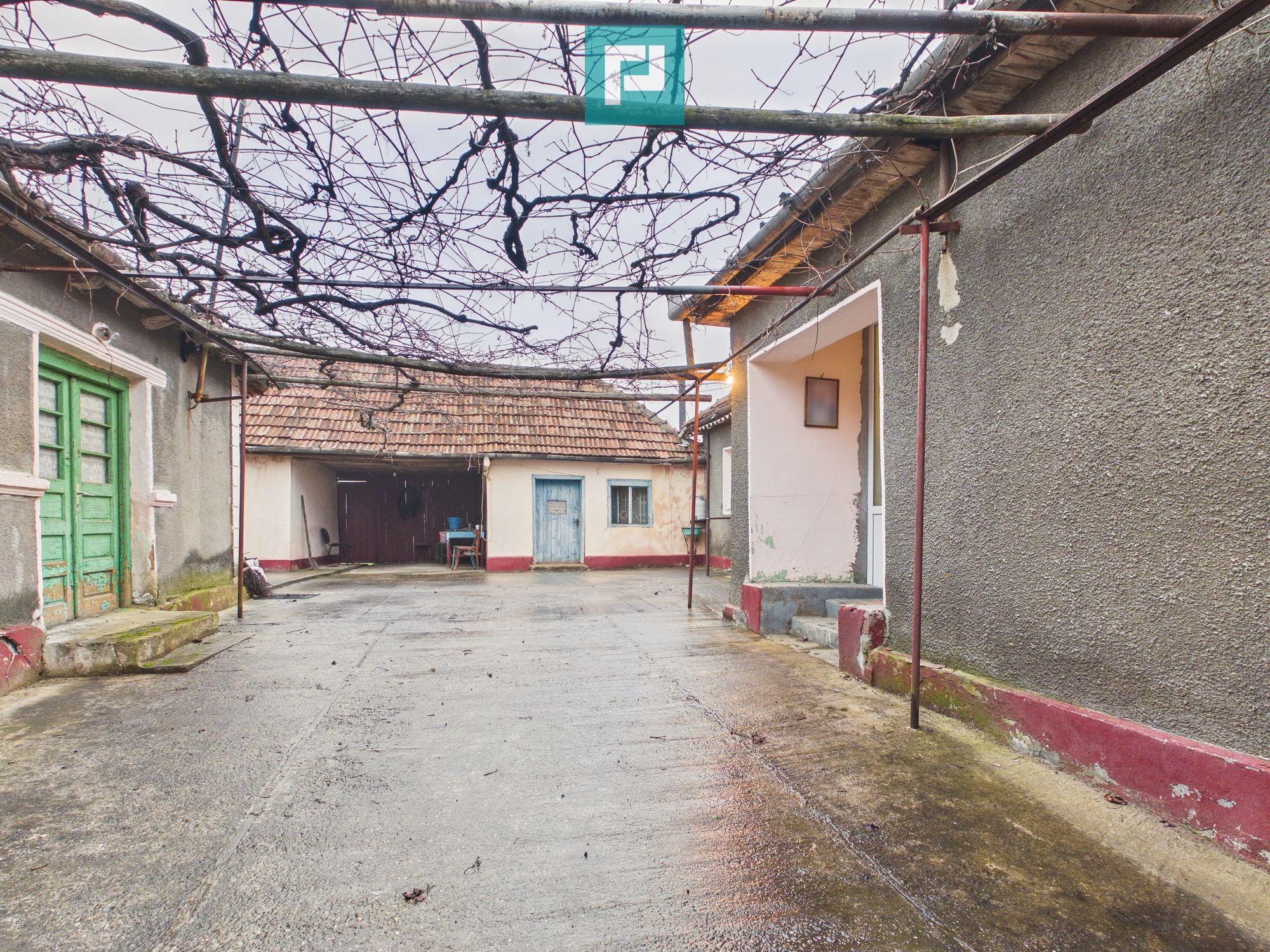 Casă și teren 5.000 mp în Poiana-Tășad, Bihor - 7